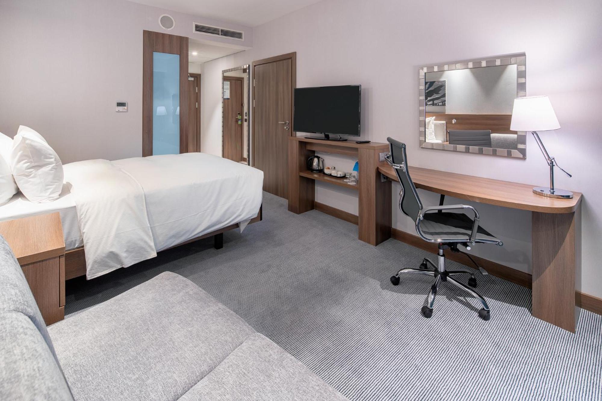 Hampton By Hilton Mokotow Warsaw
